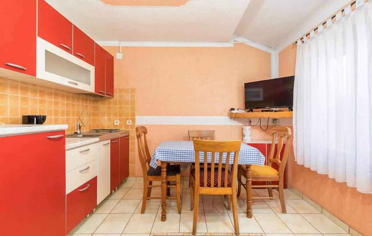 *** Guest house Apartments Manda Croatia